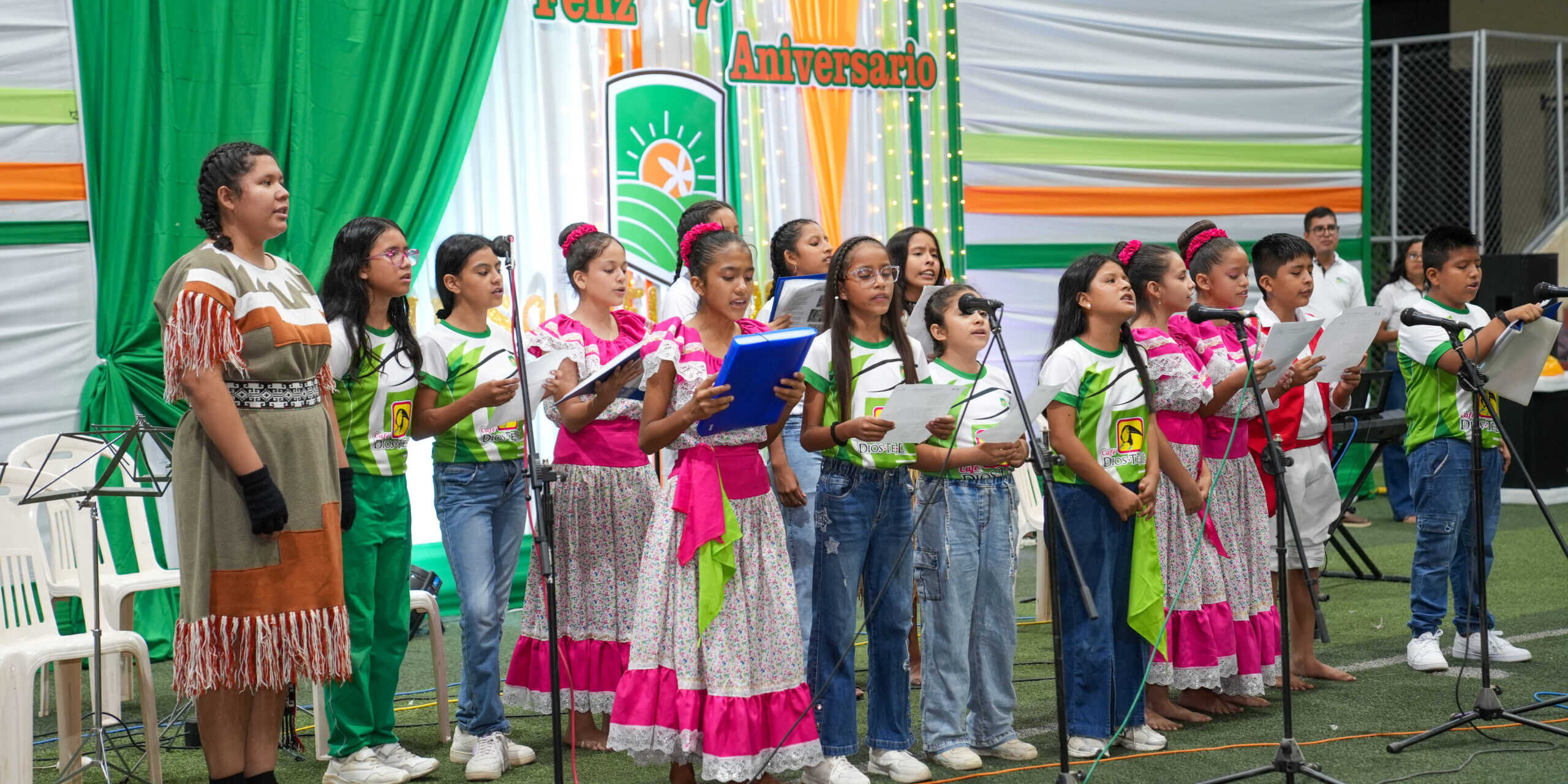 VERBENA ARTÍSTICA CULTURAL